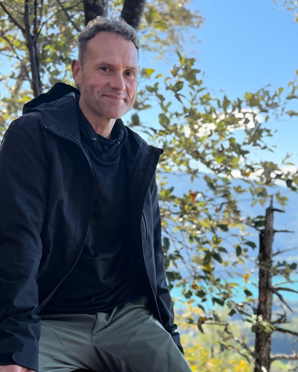 Roman Schiepe bei einer Wanderung